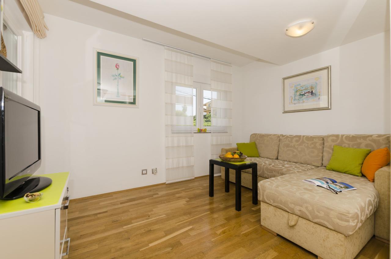 Apartments Maja Donji Okrug  Dış mekan fotoğraf